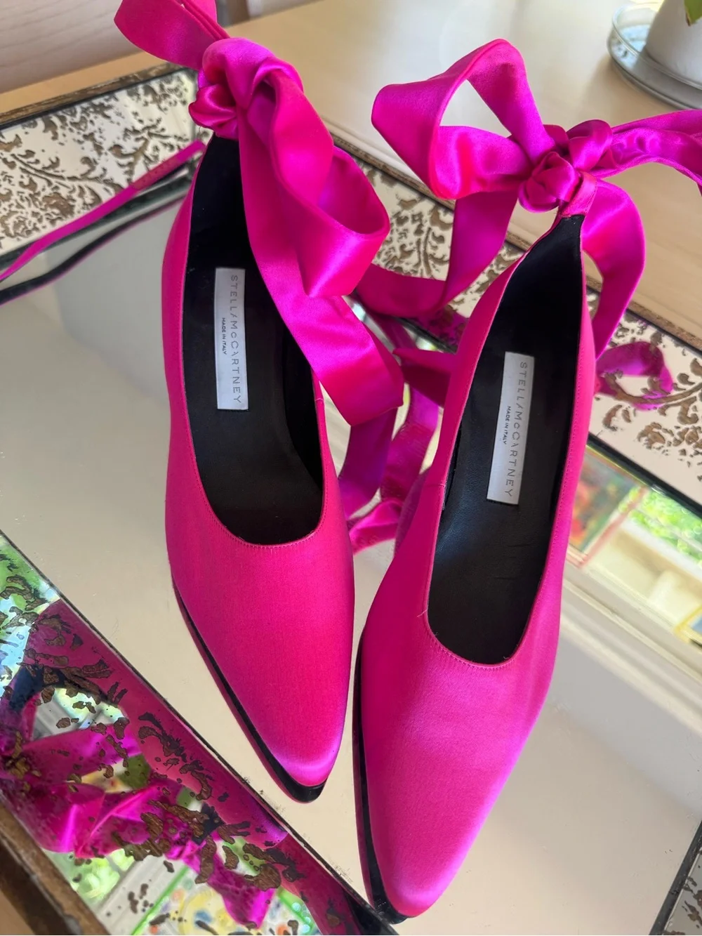 Stella McCartney Pink Satin Ankle Wrap Pumps Size 36.5 - Missing one strap